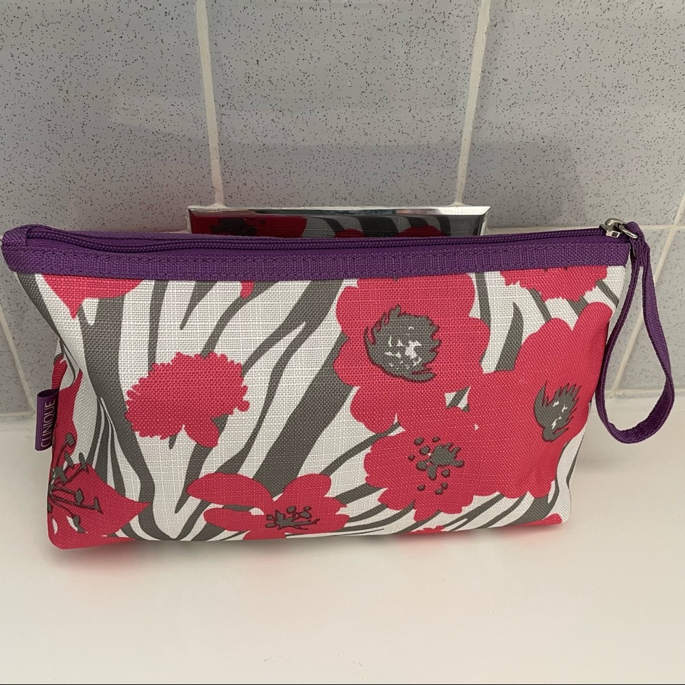 Clinigue florar cosmetic bag